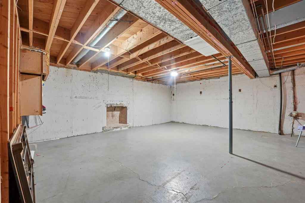 MLS&reg; # A2270563 - 60 Sunmount Close SE in Sundance Calgary, Residential Open Houses