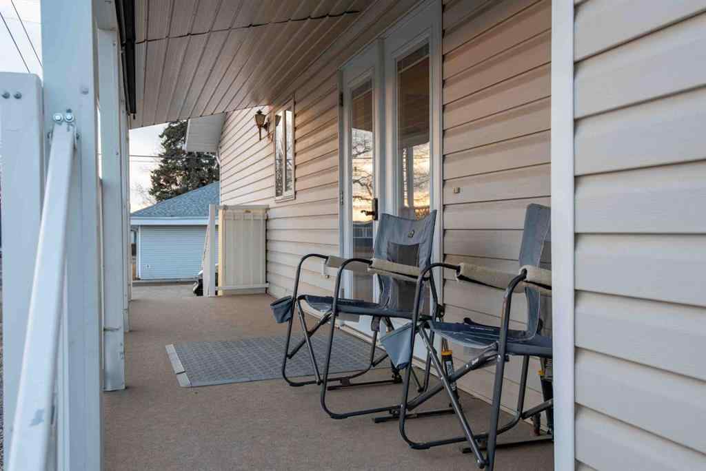 MLS&reg; # A2270565 - 125 3 Avenue NE in NONE Three Hills, Residential Open Houses