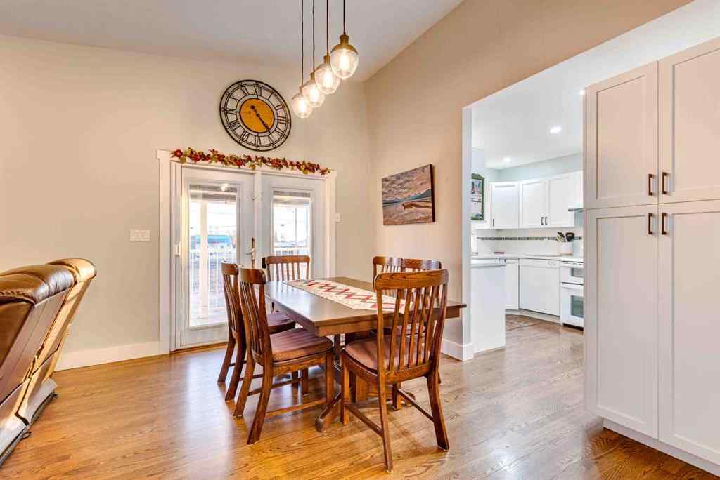 MLS&reg; # A2270565 - 125 3 Avenue NE in NONE Three Hills, Residential Open Houses