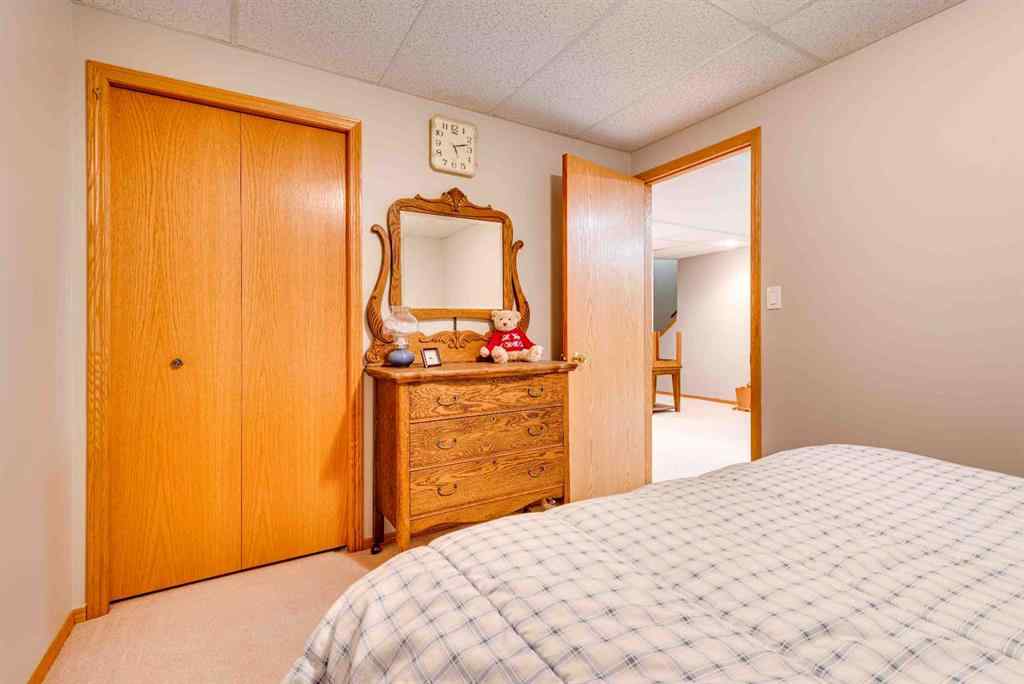 MLS&reg; # A2270565 - 125 3 Avenue NE in NONE Three Hills, Residential Open Houses