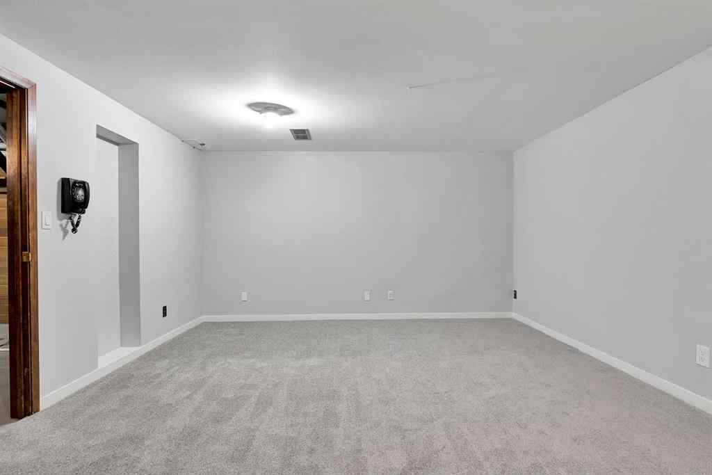 MLS&reg; # A2270570 - Unit #46 9908 Bonaventure Drive SE in Willow Park Calgary, Residential Open Houses