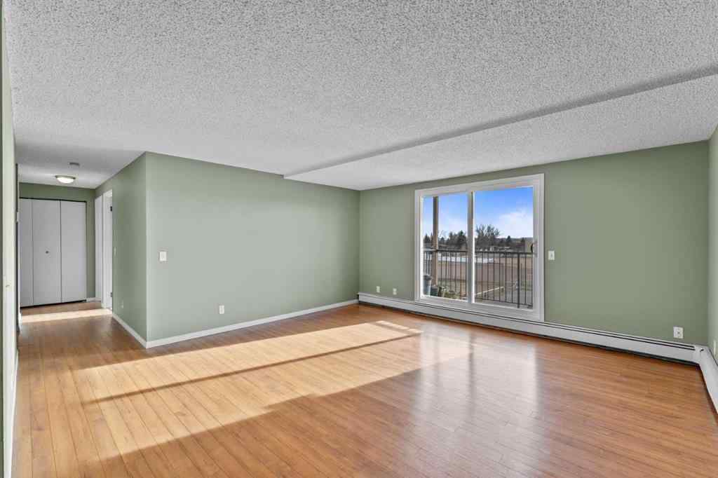 MLS&reg; # A2270577 - Unit #207 280 Banister Drive  in Tower Hill Okotoks, Residential Open Houses