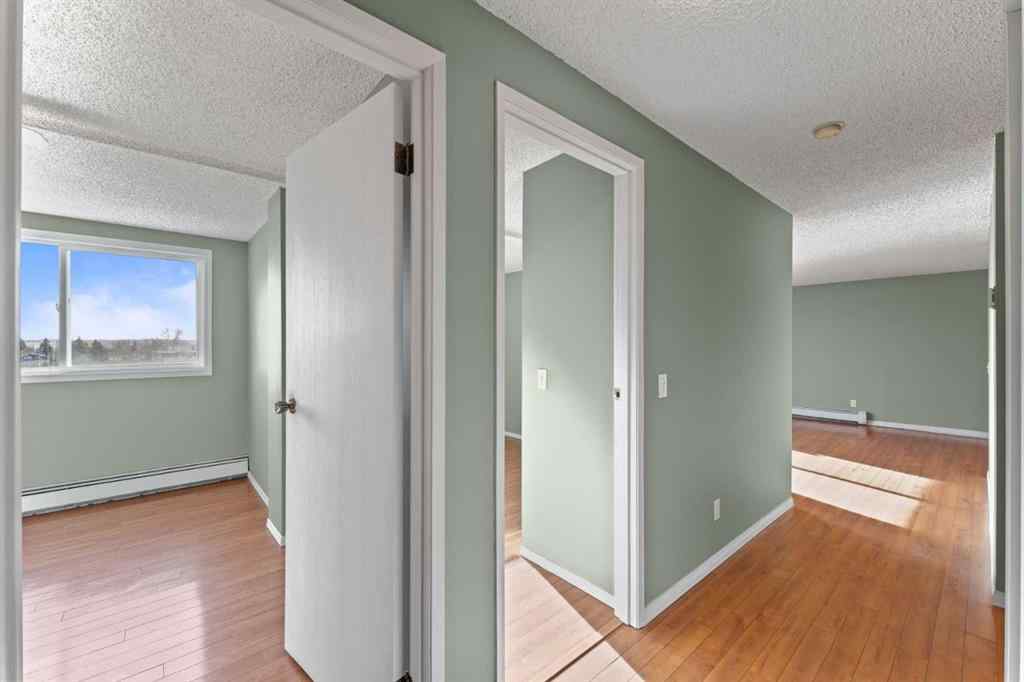 MLS&reg; # A2270577 - Unit #207 280 Banister Drive  in Tower Hill Okotoks, Residential Open Houses