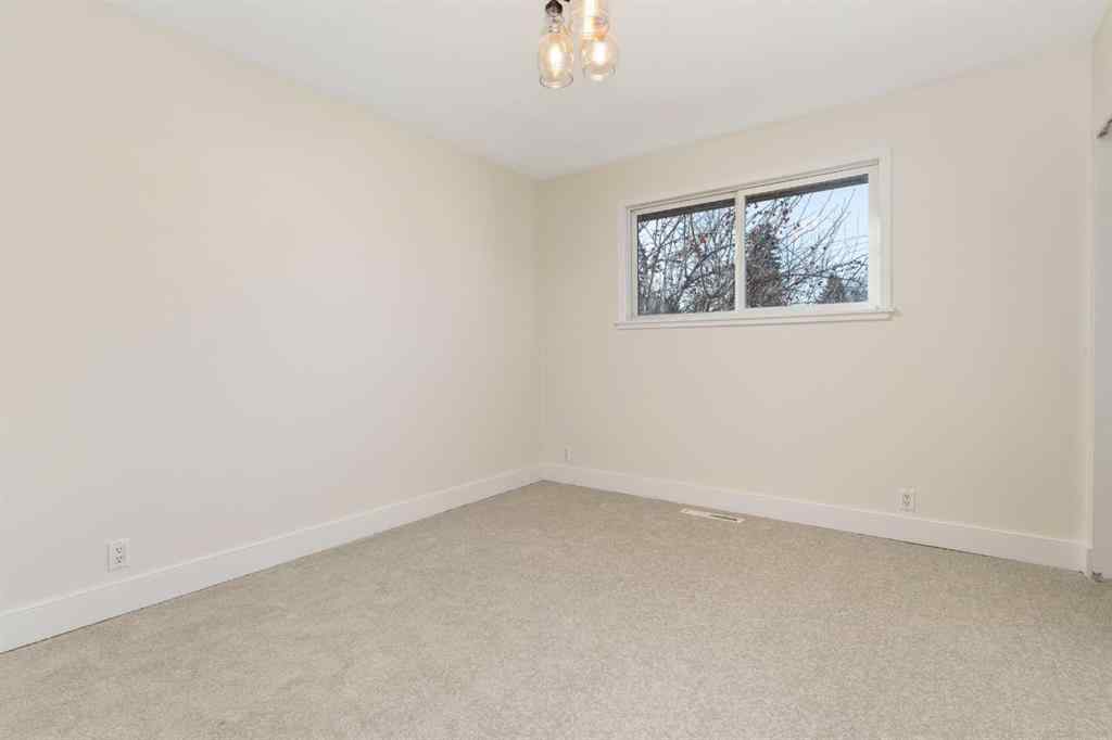 MLS&reg; # A2270584 - 31 Montrose Avenue  in Mount Pleasant Camrose, Residential Open Houses