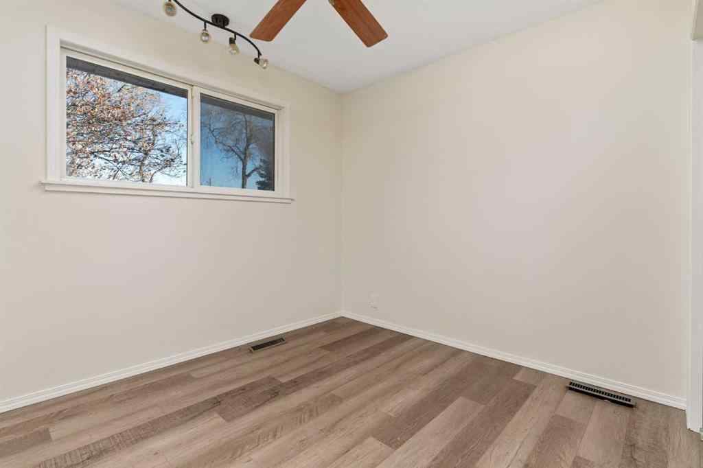 MLS&reg; # A2270584 - 31 Montrose Avenue  in Mount Pleasant Camrose, Residential Open Houses