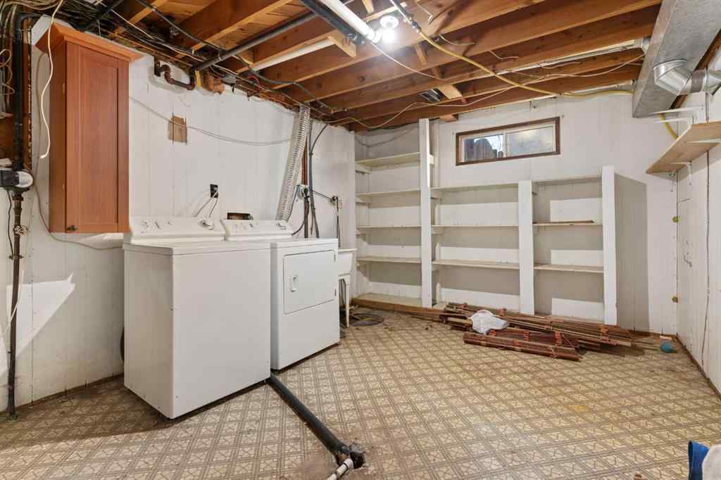 MLS&reg; # A2270584 - 31 Montrose Avenue  in Mount Pleasant Camrose, Residential Open Houses