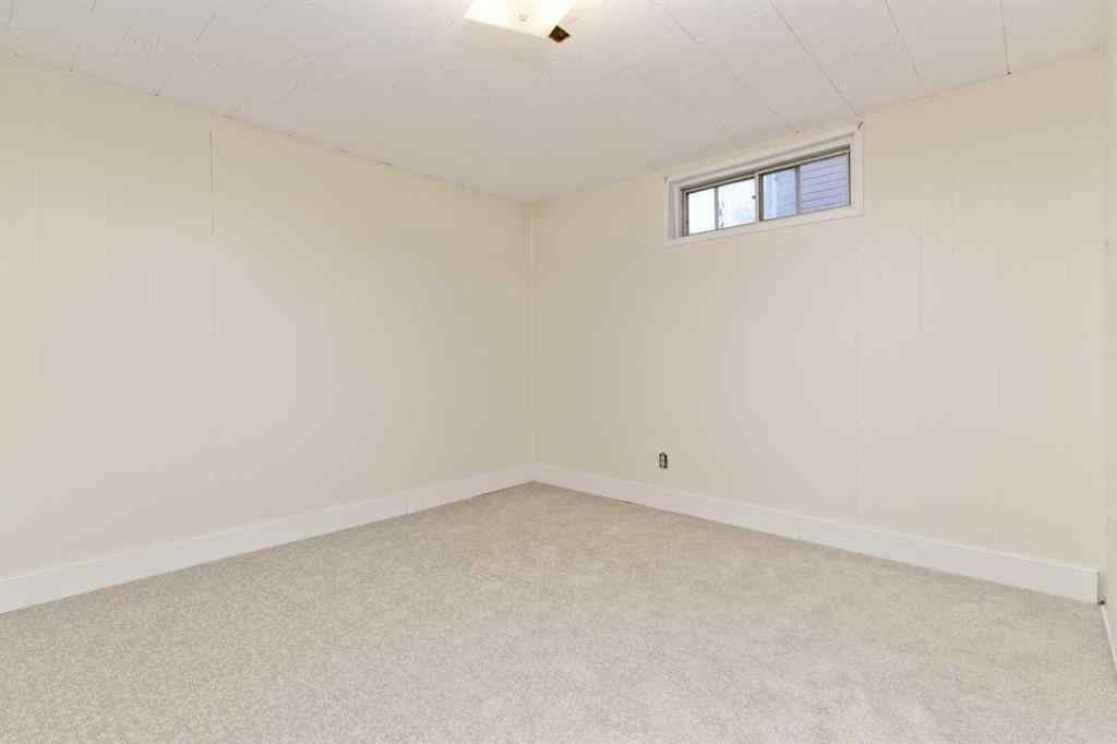 MLS&reg; # A2270584 - 31 Montrose Avenue  in Mount Pleasant Camrose, Residential Open Houses