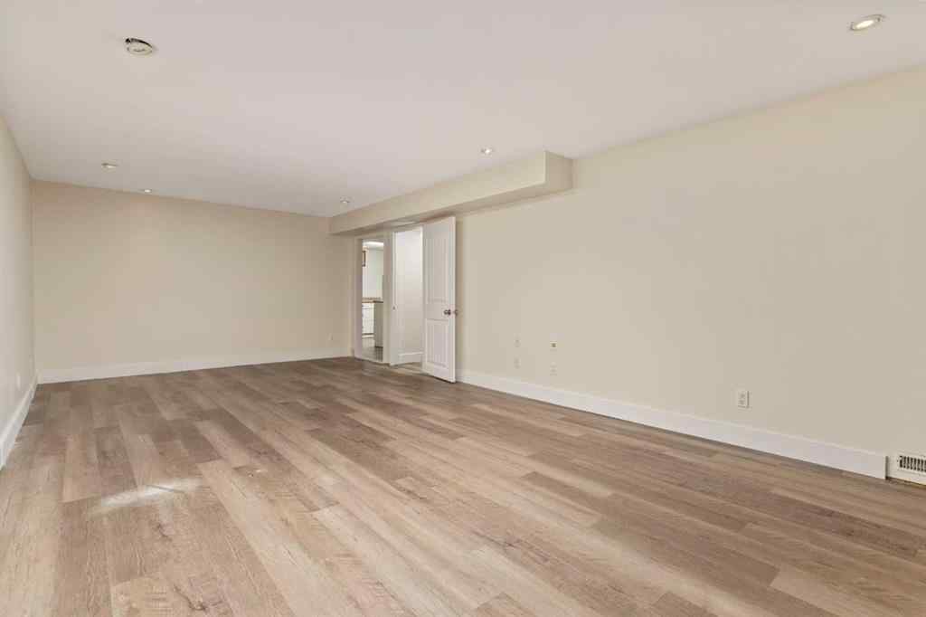 MLS&reg; # A2270584 - 31 Montrose Avenue  in Mount Pleasant Camrose, Residential Open Houses