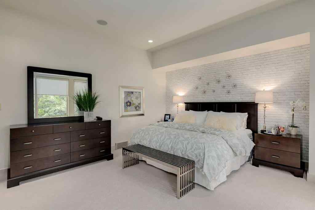 MLS® A2270586 - 1441 23 Street SW in Scarboro Calgary, Residential