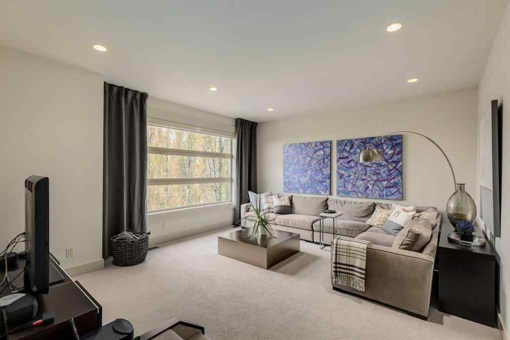 MLS® A2270586 - 1441 23 Street SW in Scarboro Calgary, Residential