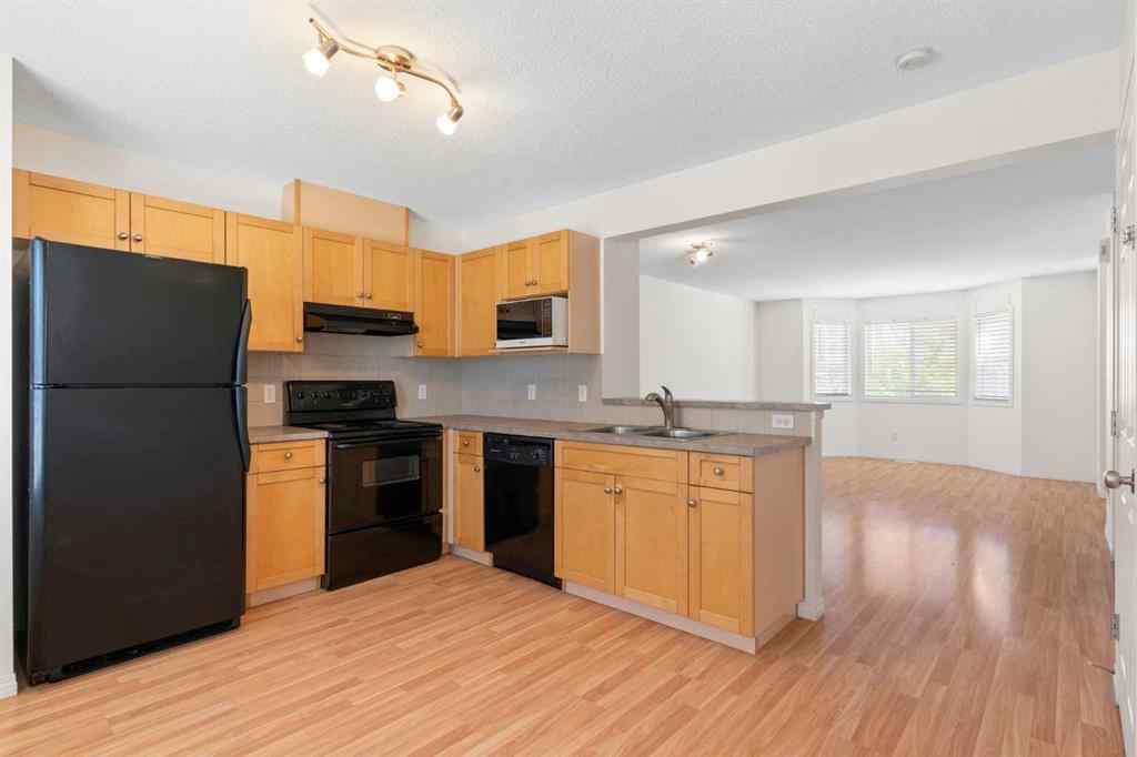 MLS&reg; # A2270591 - 119 Royal Birch Villas NW in Royal Oak Calgary, Residential Open Houses