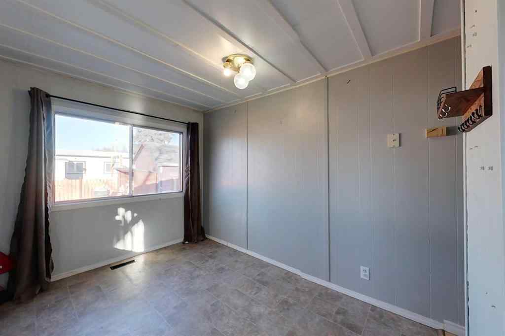 MLS&reg; # A2270593 - 32 1 Street  in NONE Kinuso, Residential Open Houses