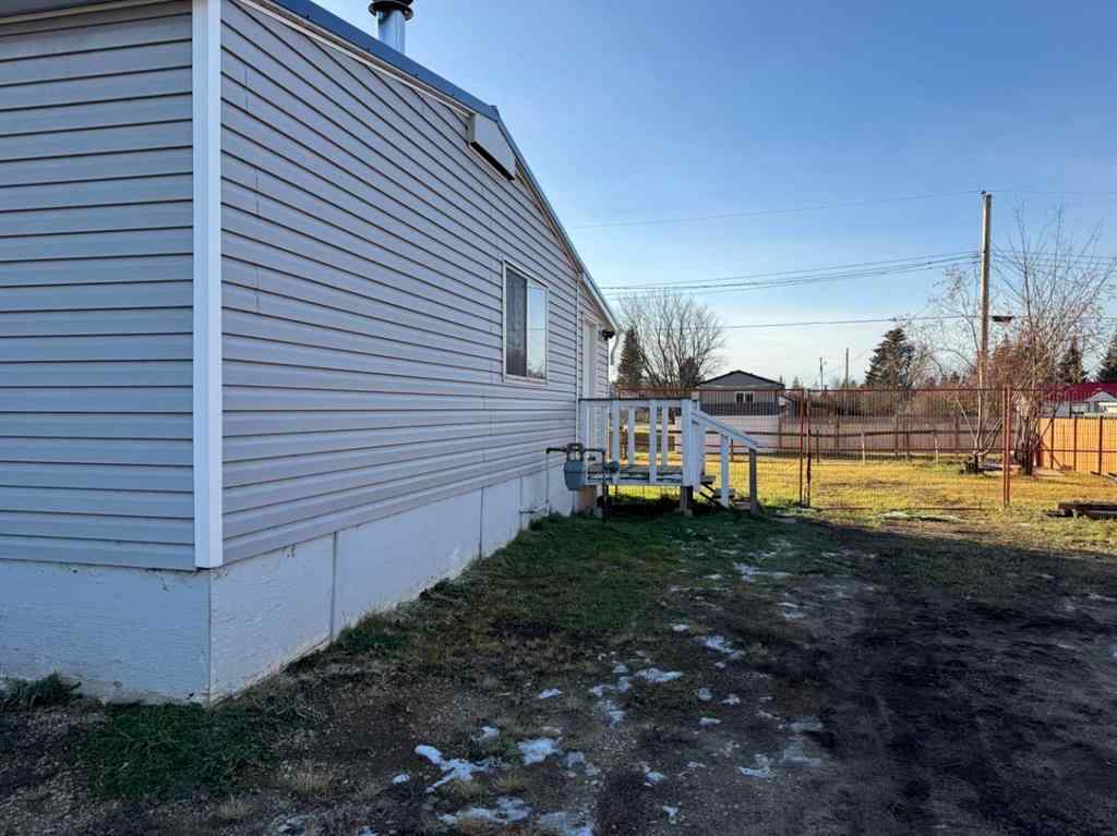 MLS&reg; # A2270593 - 32 1 Street  in NONE Kinuso, Residential Open Houses