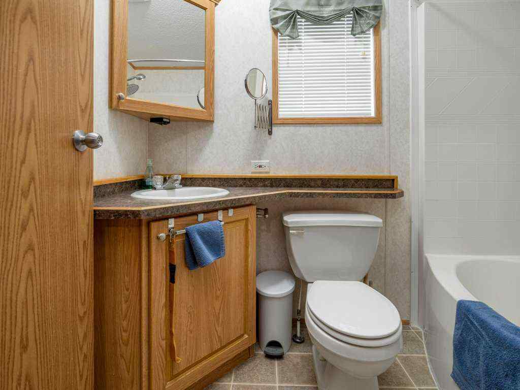 MLS&reg; # A2270594 - 206 Station Boulevard  in NONE Coaldale, Mobile Open Houses