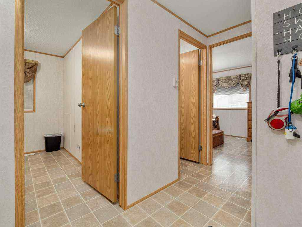 MLS&reg; # A2270594 - 206 Station Boulevard  in NONE Coaldale, Mobile Open Houses