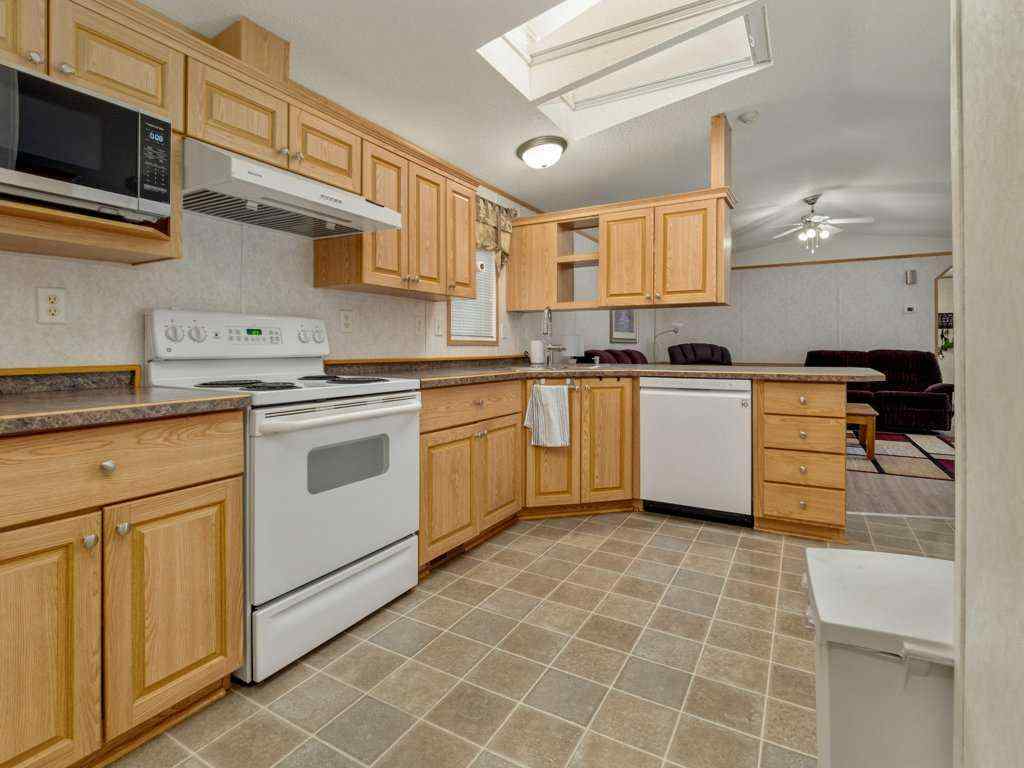 MLS&reg; # A2270594 - 206 Station Boulevard  in NONE Coaldale, Mobile Open Houses