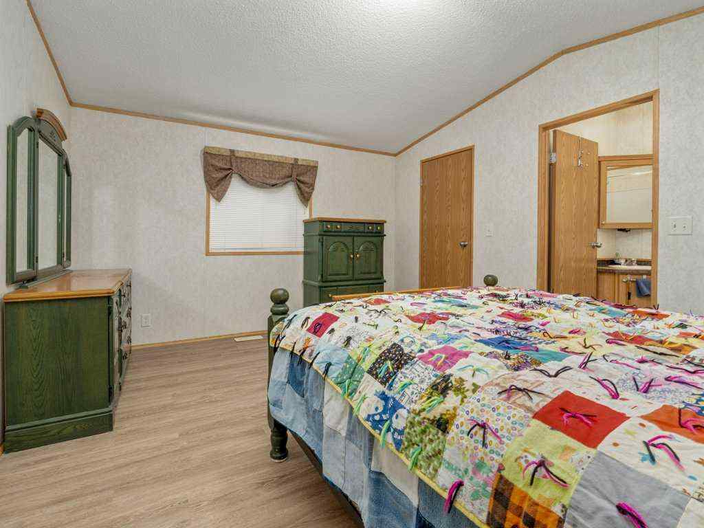 MLS&reg; # A2270594 - 206 Station Boulevard  in NONE Coaldale, Mobile Open Houses