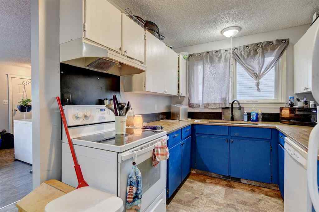 MLS&reg; # A2270600 - 9809 98 Avenue  in NONE Sexsmith, Residential Open Houses