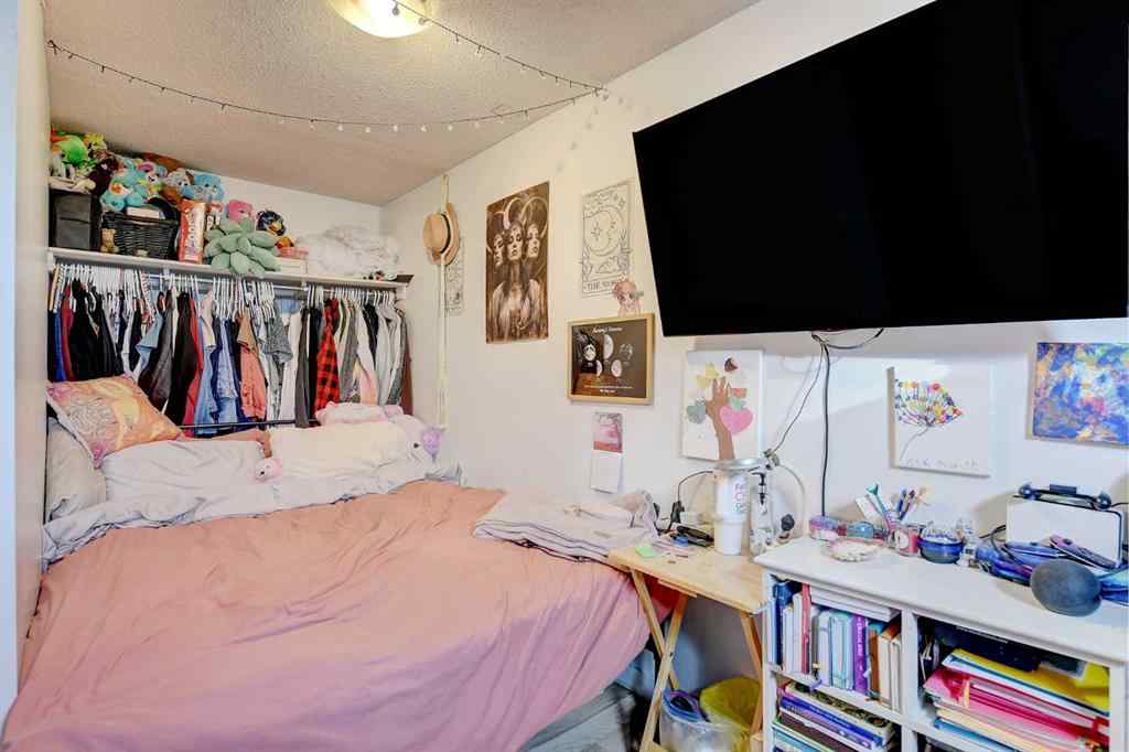 MLS&reg; # A2270600 - 9809 98 Avenue  in NONE Sexsmith, Residential Open Houses