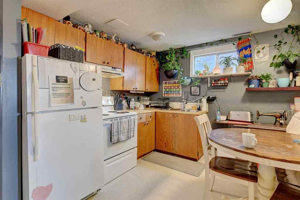 MLS&reg; # A2270600 - 9809 98 Avenue  in NONE Sexsmith, Residential Open Houses