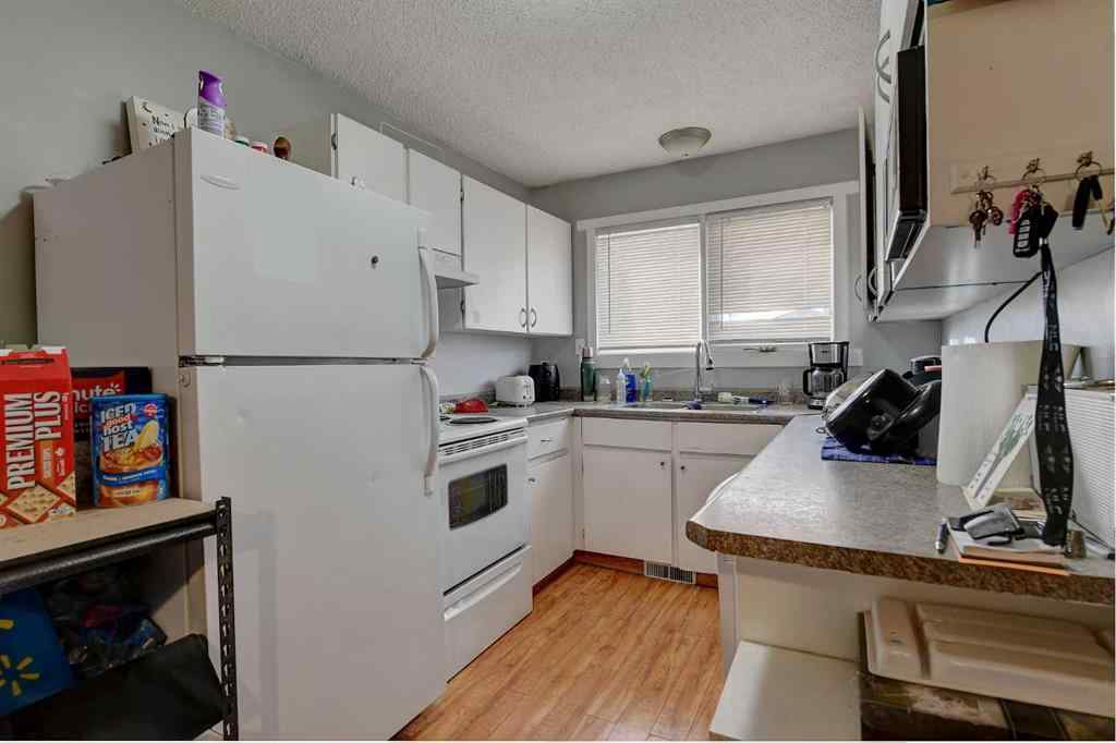 MLS&reg; # A2270600 - 9809 98 Avenue  in NONE Sexsmith, Residential Open Houses