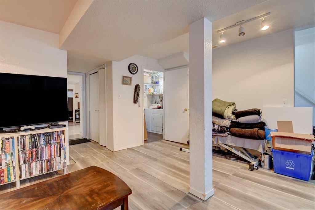 MLS&reg; # A2270600 - 9809 98 Avenue  in NONE Sexsmith, Residential Open Houses