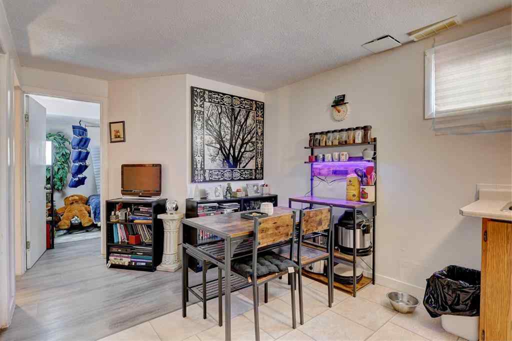 MLS&reg; # A2270600 - 9809 98 Avenue  in NONE Sexsmith, Residential Open Houses