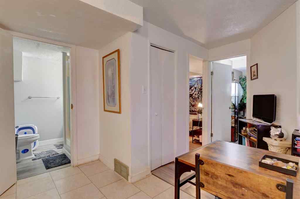 MLS&reg; # A2270600 - 9809 98 Avenue  in NONE Sexsmith, Residential Open Houses