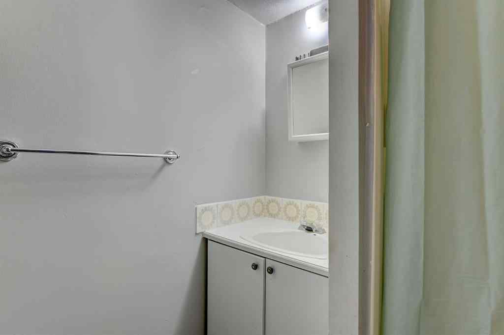 MLS&reg; # A2270600 - 9809 98 Avenue  in NONE Sexsmith, Residential Open Houses