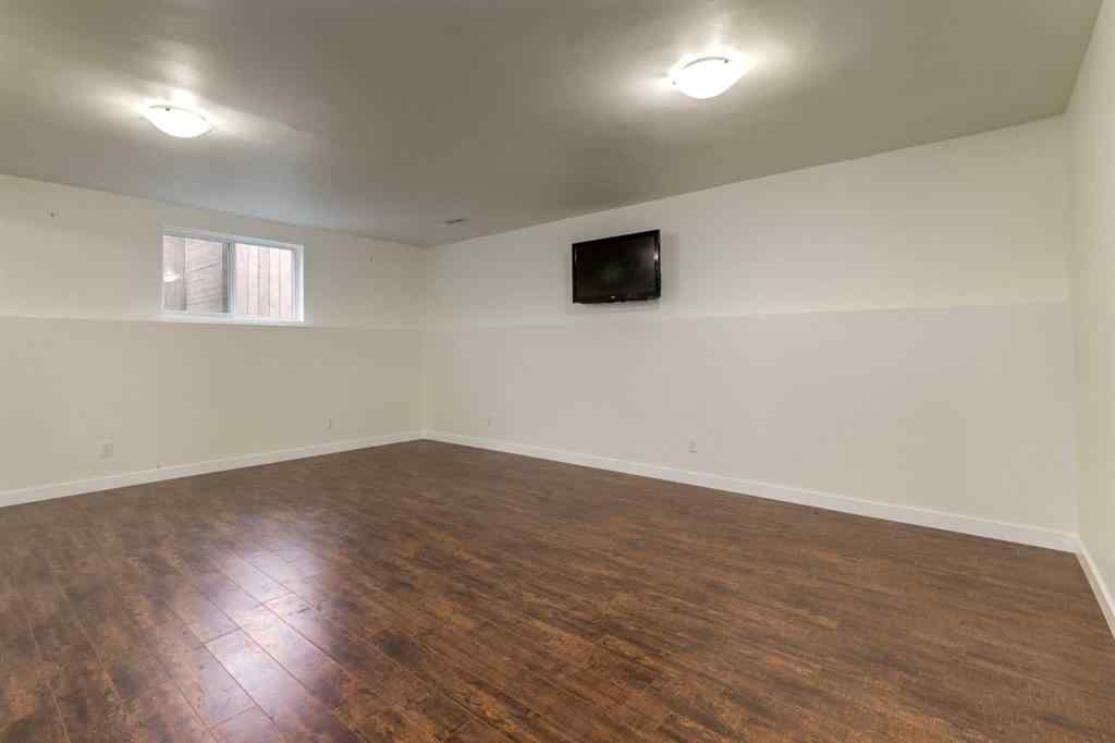 MLS® # A2270603 - 8 Canoe Circle SW in Canals Airdrie, Residential Open Houses