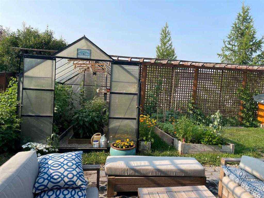 MLS® # A2270603 - 8 Canoe Circle SW in Canals Airdrie, Residential Open Houses