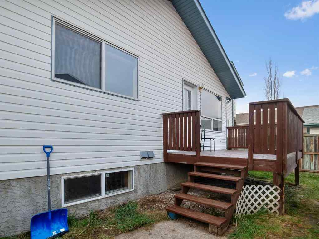 MLS&reg; # A2270607 - 109 Duckering Close  in Devonshire Red Deer, Residential Open Houses