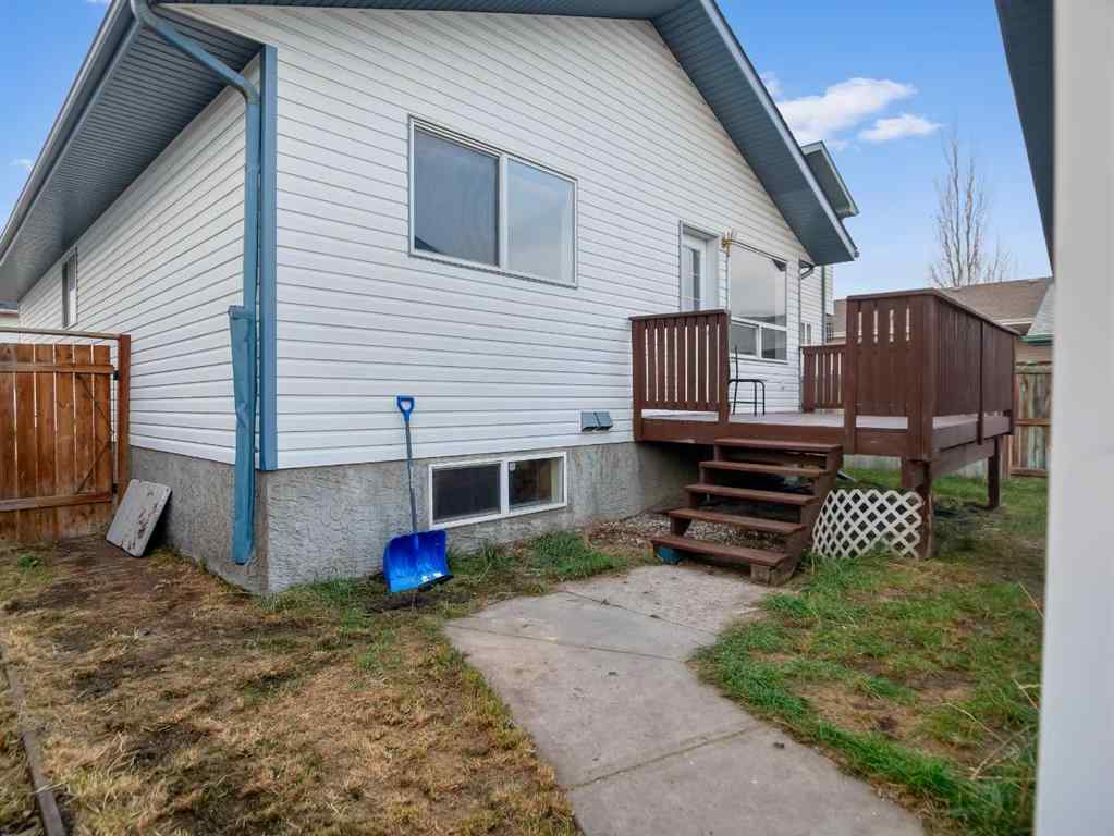 MLS&reg; # A2270607 - 109 Duckering Close  in Devonshire Red Deer, Residential Open Houses