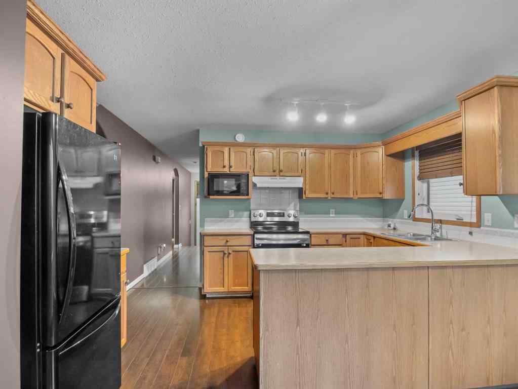 MLS&reg; # A2270607 - 109 Duckering Close  in Devonshire Red Deer, Residential Open Houses