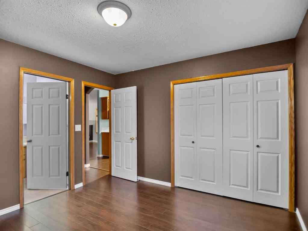 MLS&reg; # A2270607 - 109 Duckering Close  in Devonshire Red Deer, Residential Open Houses