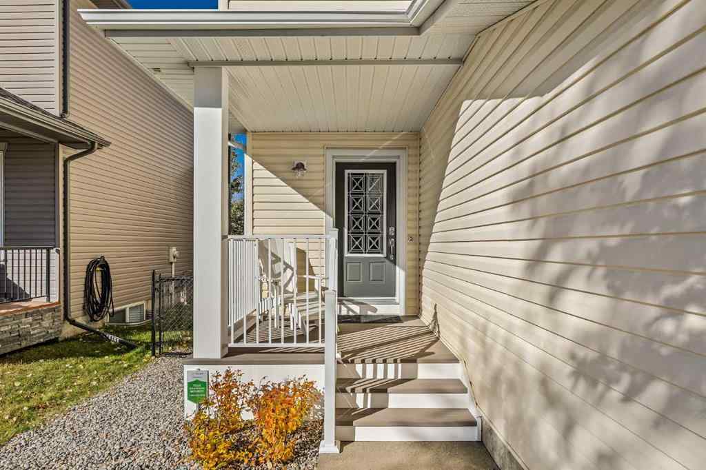 MLS&reg; # A2270608 - 42 Drake Landing Drive  in Drake Landing Okotoks, Residential Open Houses