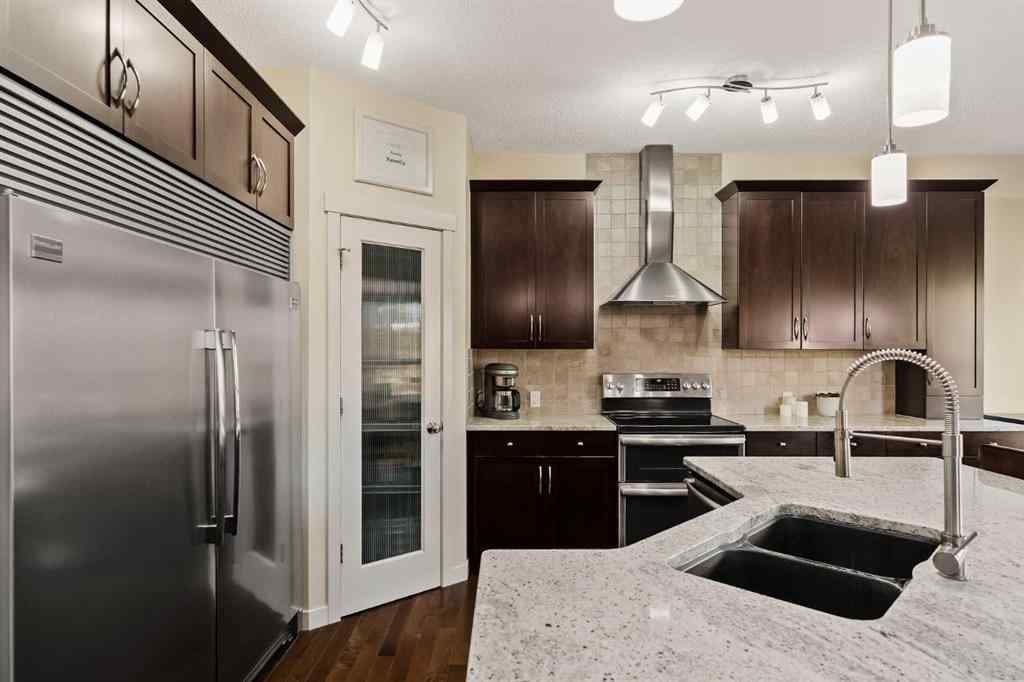 MLS&reg; # A2270608 - 42 Drake Landing Drive  in Drake Landing Okotoks, Residential Open Houses