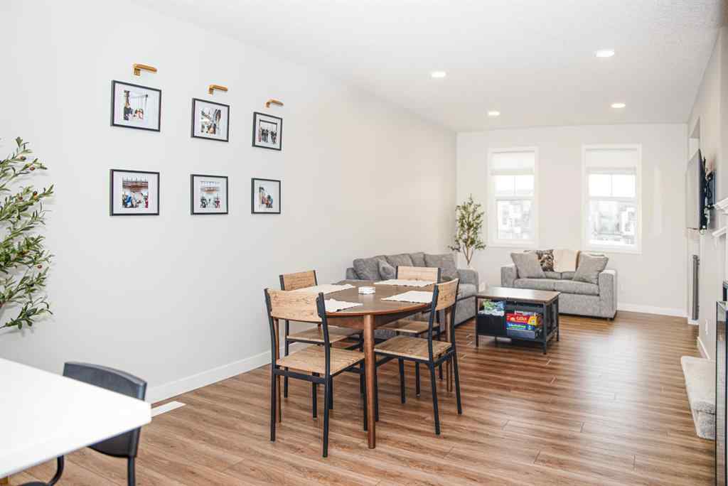 MLS&reg; # A2270612 - 1584 Rangeview Drive SE in Rangeview Calgary, Rental Open Houses