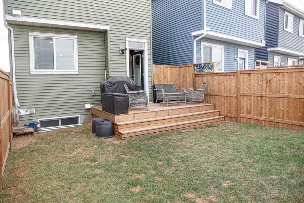 MLS&reg; # A2270612 - 1584 Rangeview Drive SE in Rangeview Calgary, Rental Open Houses