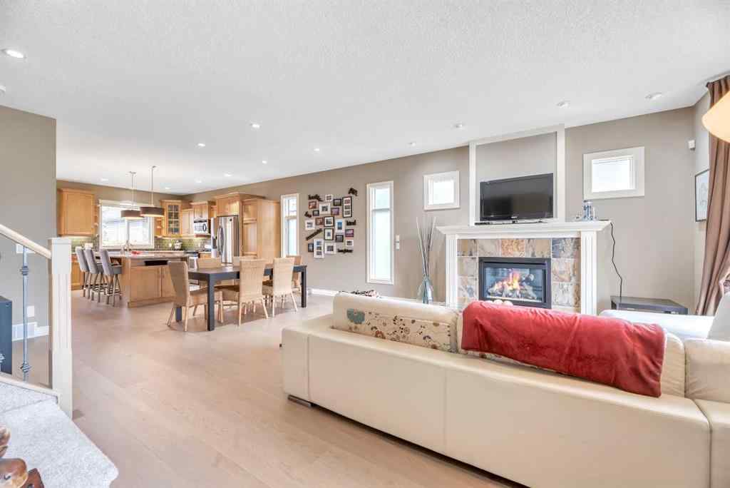 MLS&reg; # A2270613 - 2605 30 Street SW in Killarney/Glengarry Calgary, Residential Open Houses