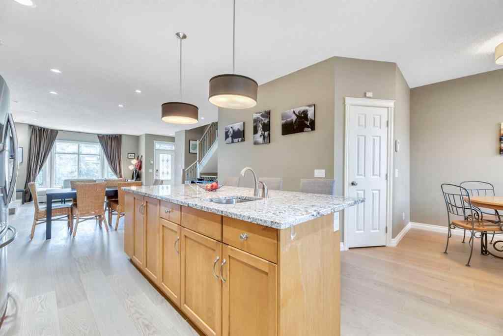 MLS&reg; # A2270613 - 2605 30 Street SW in Killarney/Glengarry Calgary, Residential Open Houses