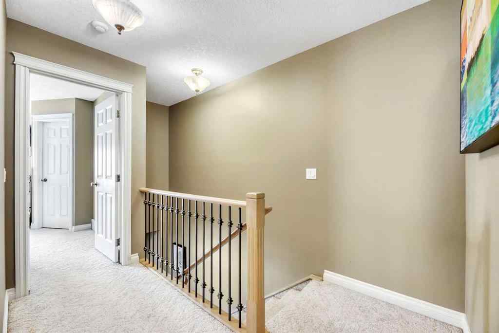 MLS&reg; # A2270613 - 2605 30 Street SW in Killarney/Glengarry Calgary, Residential Open Houses