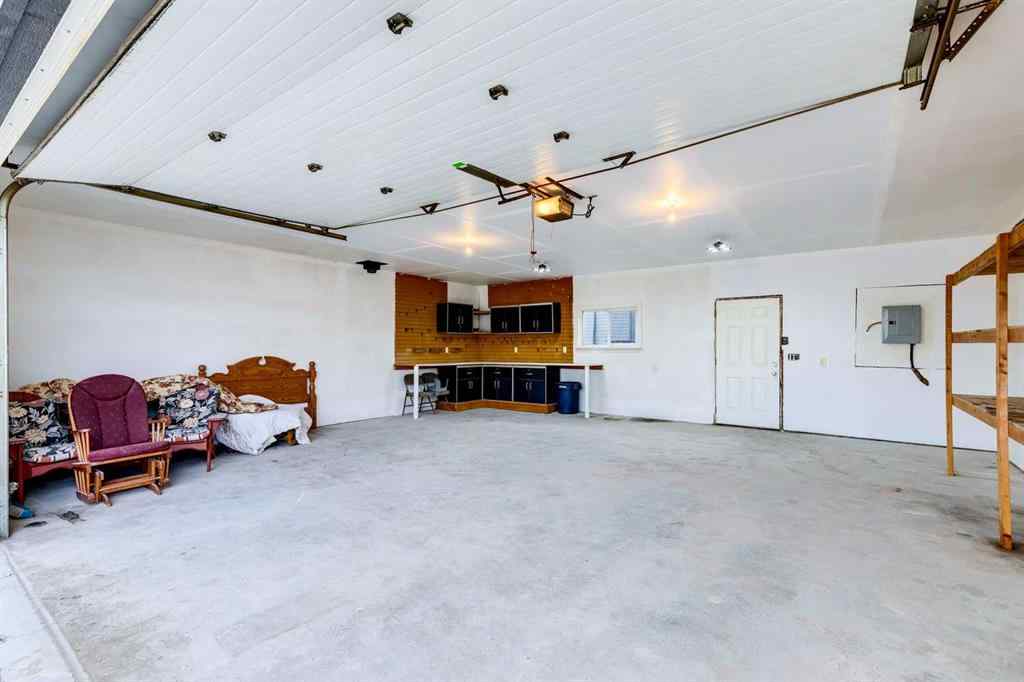 MLS&reg; # A2270614 - 417 Sunrise Hill  in NONE Diamond Valley, Residential Open Houses