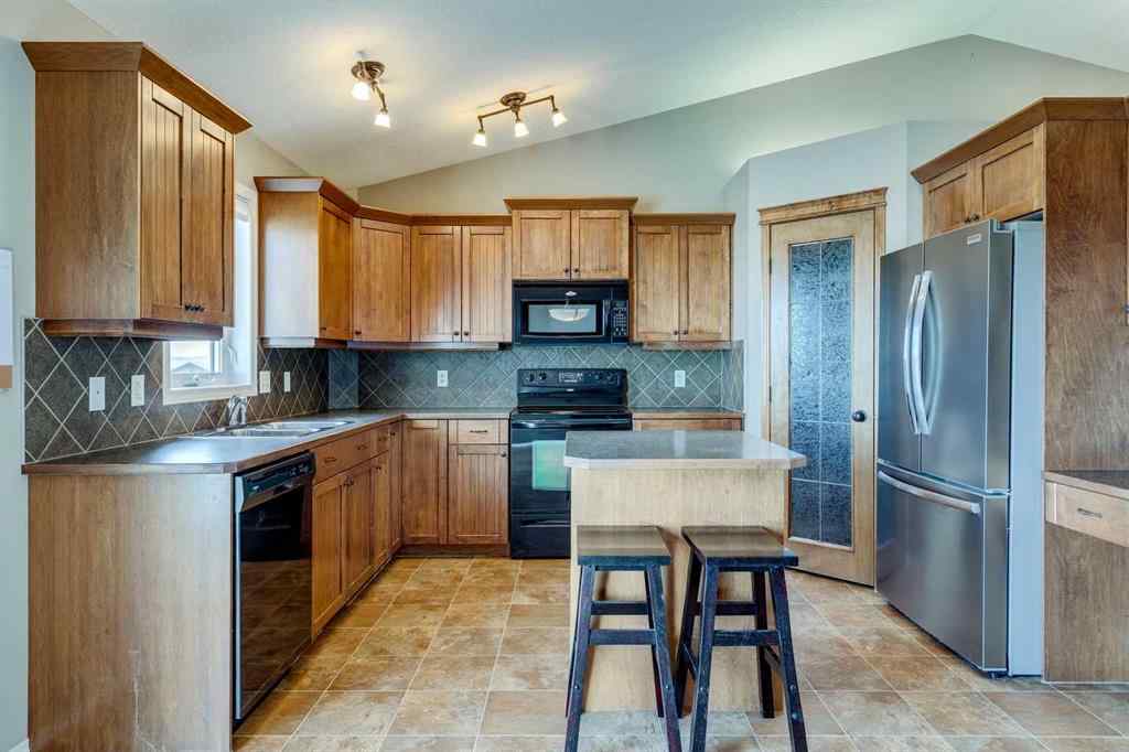 MLS&reg; # A2270614 - 417 Sunrise Hill  in NONE Diamond Valley, Residential Open Houses