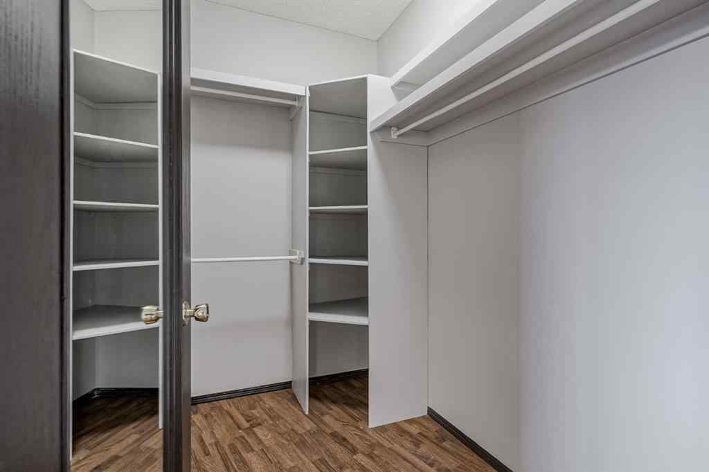 MLS&reg; # A2270620 - 60 Mckenzie Lake Crescent SE in McKenzie Lake Calgary, Residential Open Houses