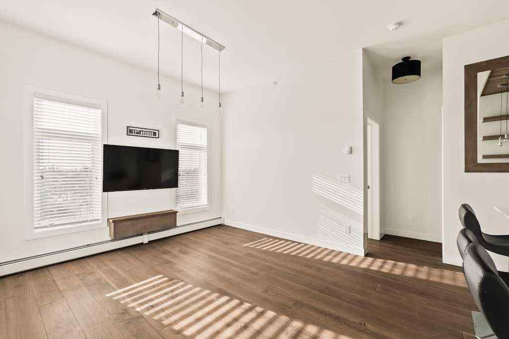 MLS® A2270626 - Unit #403 2702 17 Avenue SW in Shaganappi Calgary, Residential