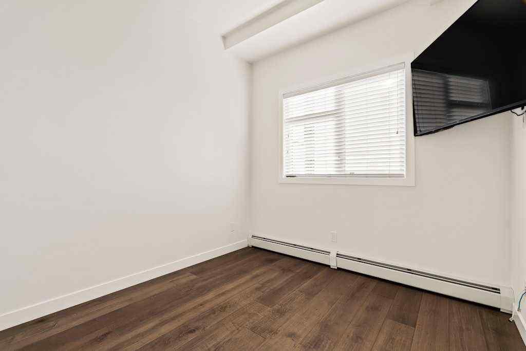 MLS® A2270626 - Unit #403 2702 17 Avenue SW in Shaganappi Calgary, Residential