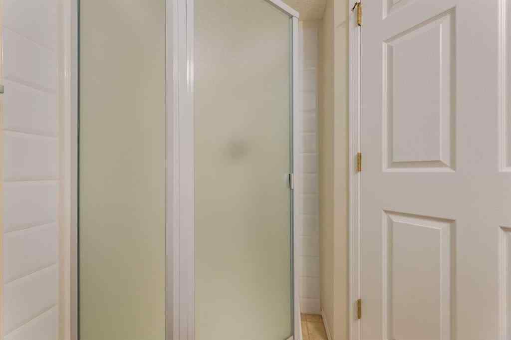 MLS&reg; # A2270627 - Unit #3204 3204 Sienna Park Green SW in Signal Hill Calgary, Residential Open Houses