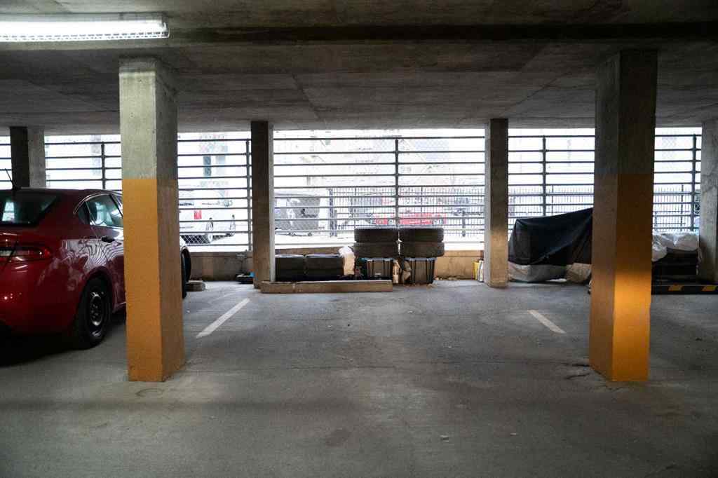 MLS® A2270633 - Unit #404 812 14 Avenue SW in Beltline Calgary, Residential