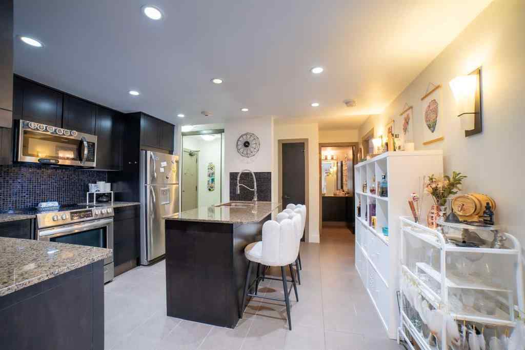 MLS® A2270633 - Unit #404 812 14 Avenue SW in Beltline Calgary, Residential